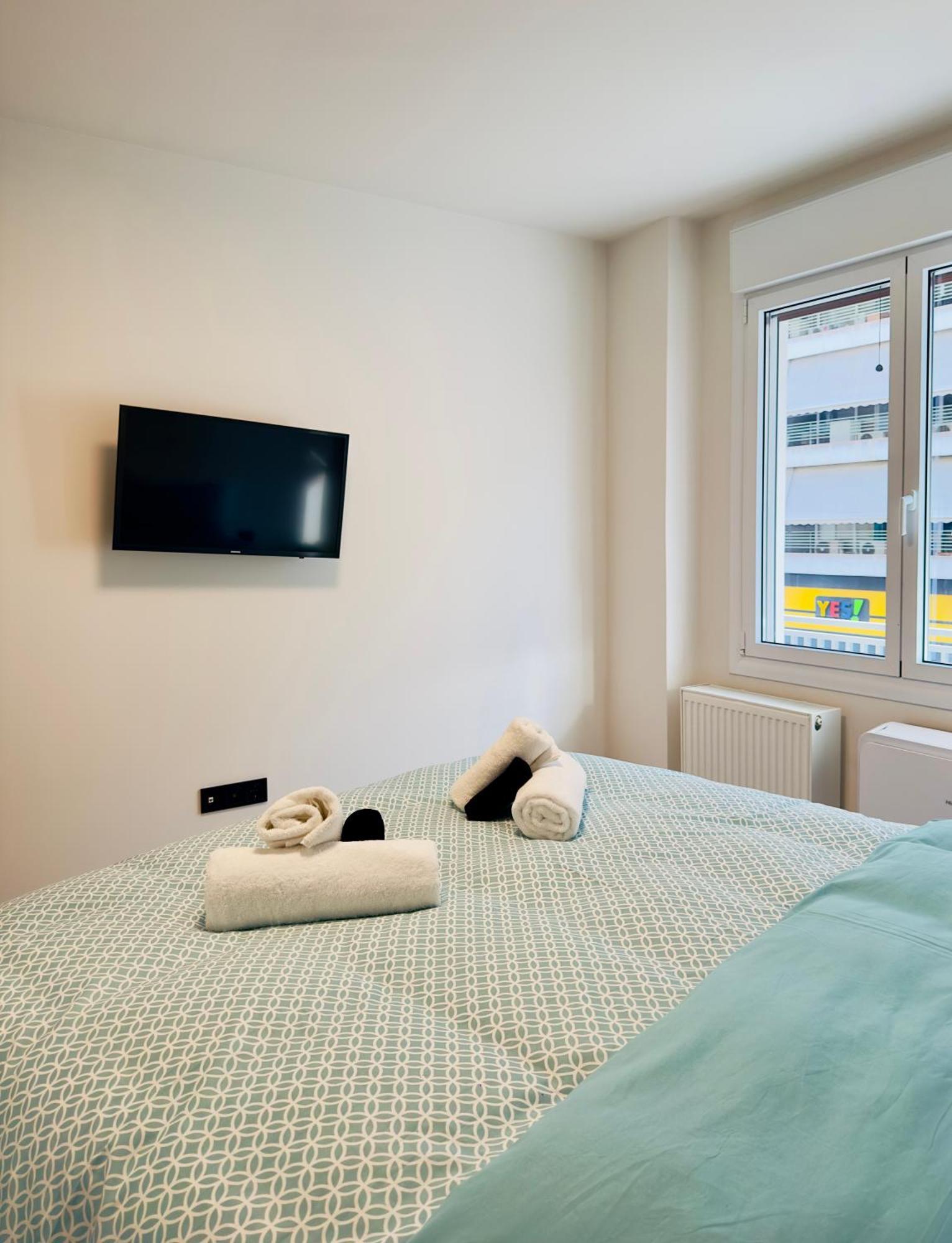 Apartment Modern Designer & Stylish Comfort Goudi